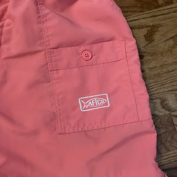 Aftco Shorts - Picture 2 of 5